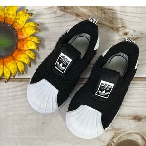 Kids Adidas Superstar Slip On Black Sherpa Shell Toe Shoes Size 7K